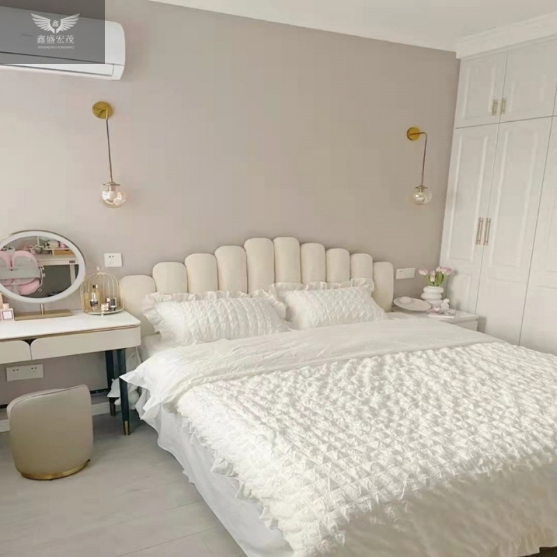 Nórdico de lujo ligero leche blanca cama de envoltura suave red doble cama principal cama de matrimonio moderna simple cama de terciopelo ligera de lujo