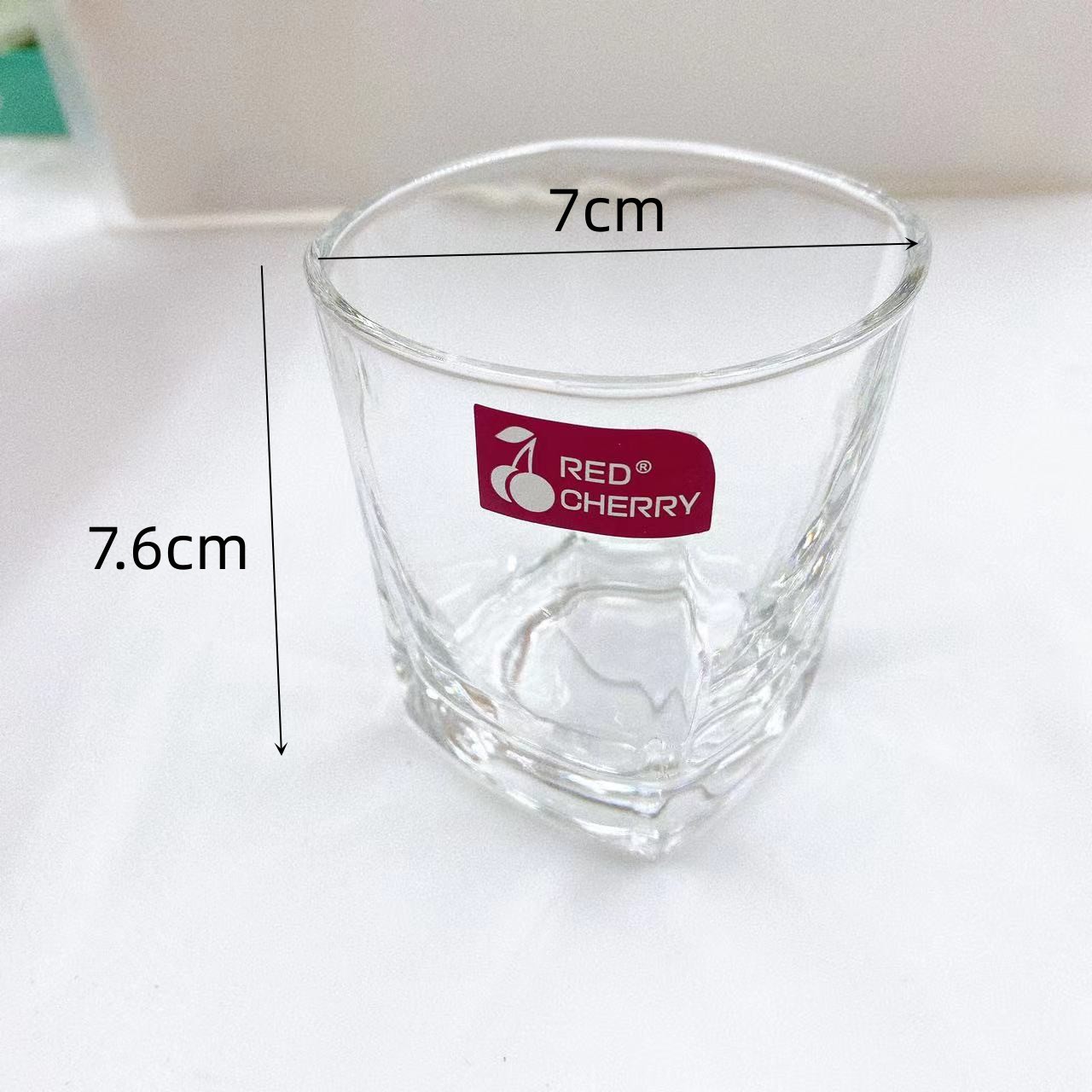 Fabricante Tasman taza de agua transparente taza de cerveza cuadrada al por mayor cereza roja 165ml vidrio cuadrado de agua potable doméstica
