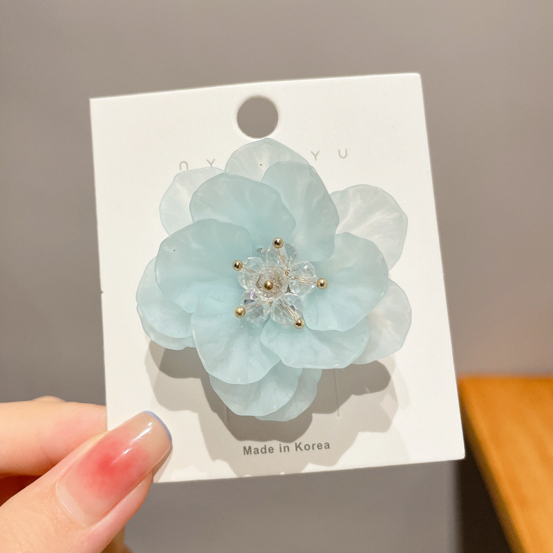 6#Camelia azul (unos 5 cm)