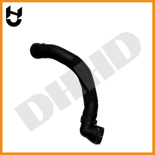 Factory Direct Sales Lr095544 Water Tank Upper Water Pipe Suitable for Land Rover Discovery 4/Range Rover Transport Auto Parts
