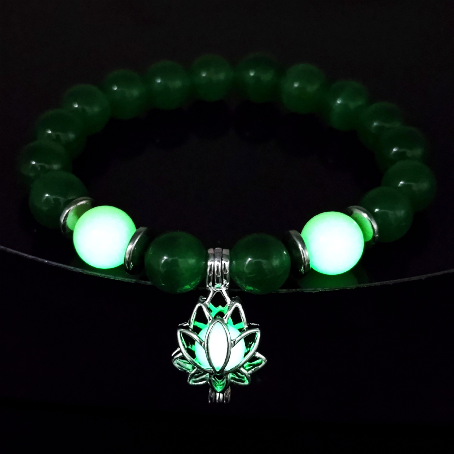 25g Weight Bracelets Classification 1 Piece Quantity Holiday, Daily Occasion Alloy, turquoise Material Flower Pattern Men's Gender Beaded Design Retro Style Retro Flower Alloy Turquoise Beaded Men's Bracelets Men Beaded Bracelets 10