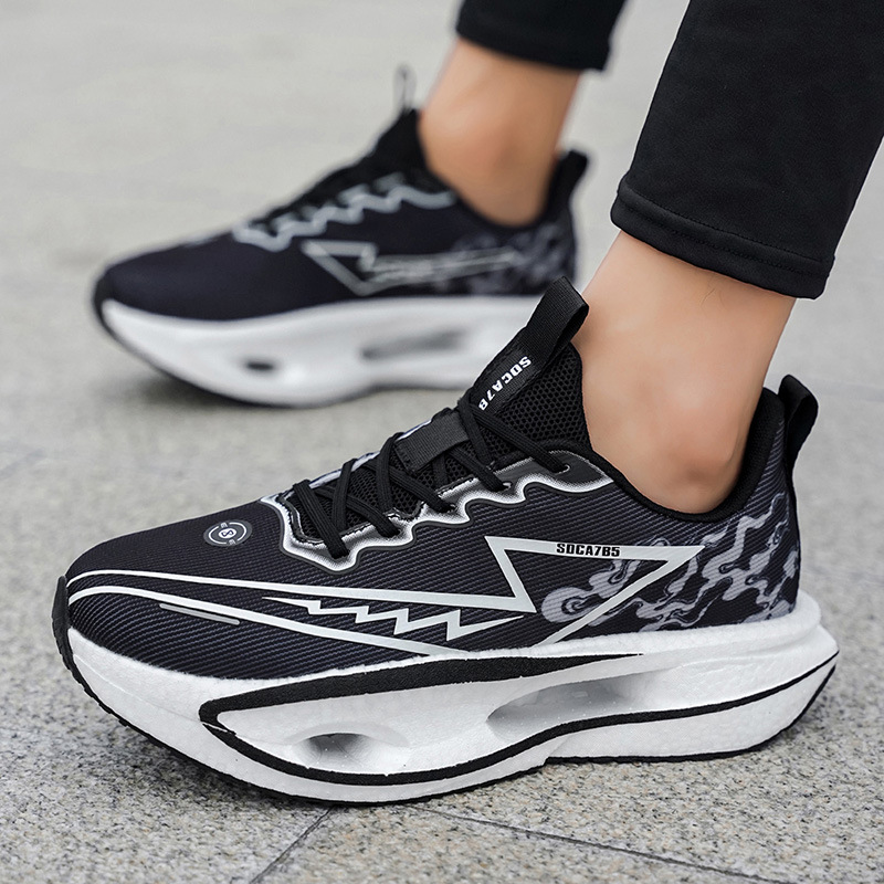 Trend fashionable universal running sneakers with depreciation for…