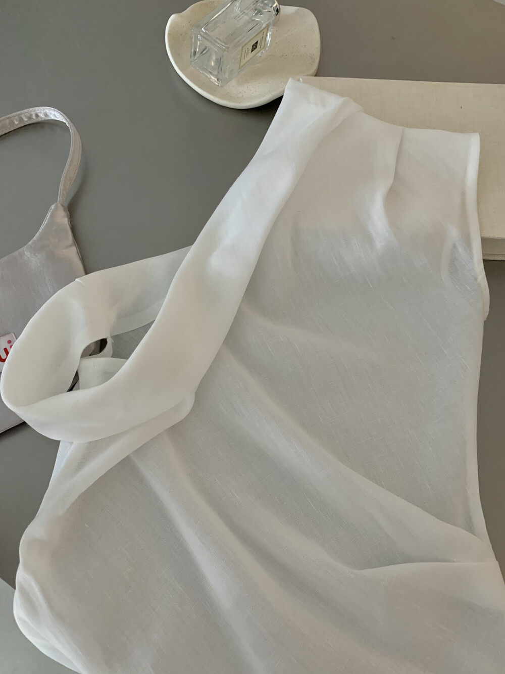 Áo croptop nữ tay ngắn cổ lệch vai, thiết kế bất đối xứng — Xanh da trờicolor, màu trắng, màu mơ chi tiết 28