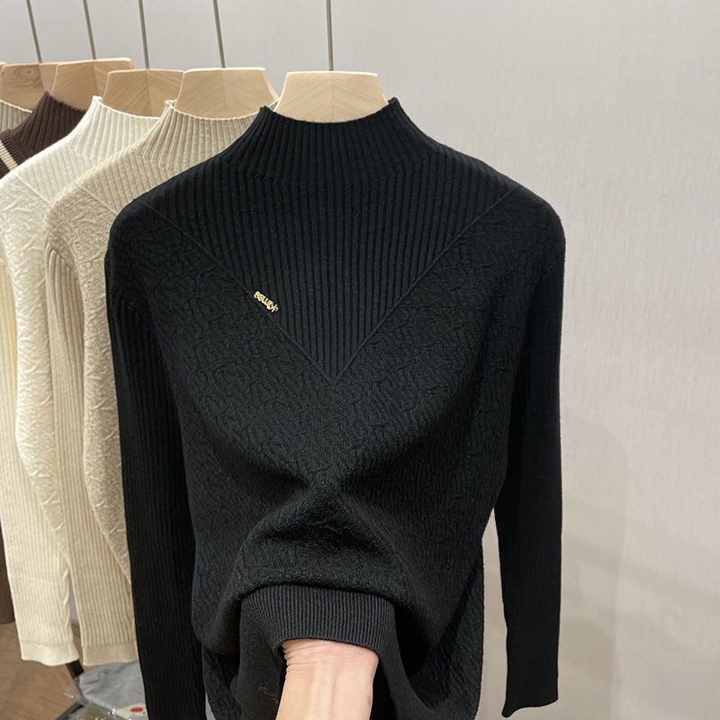 [Cashmere Family] Stylish Knitwear with a Half-High Collar, Versatile Slim-Fit Sweater, Elegant Inner Layer, Slim-Fit Base Shirt for Autumn