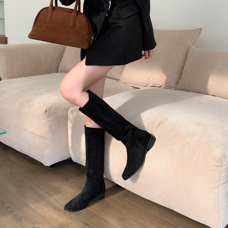 原创一脚蹬复古长筒靴女鞋秋冬新款不过膝圆头平底绒面高筒长靴女|undefined