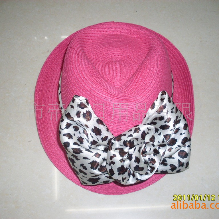 供应各种时尚纸草礼帽  平顶帽 大沿帽  遮阳帽  农用草帽等