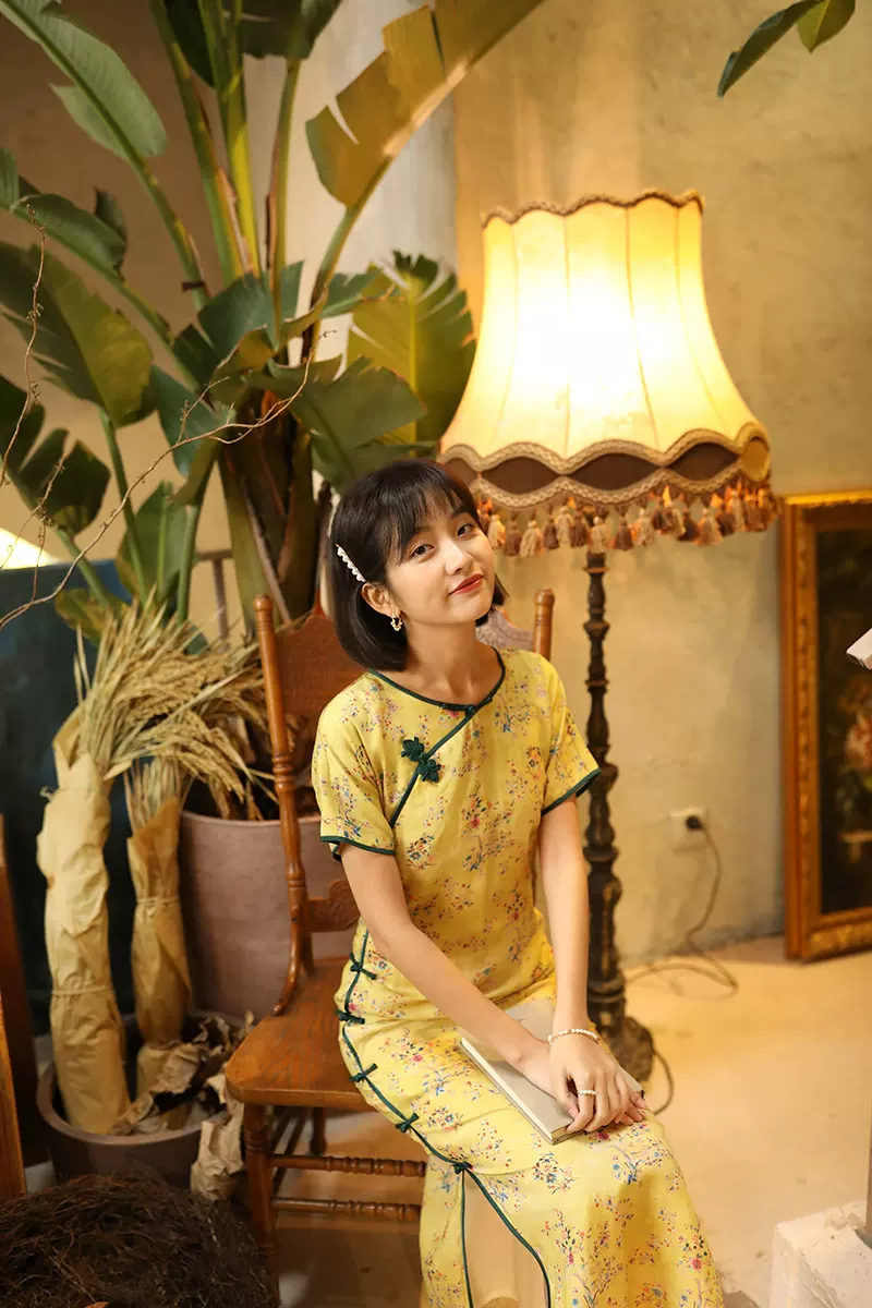 芳茉语2021苎麻印花复古重视民国风年轻款长款日常圆领古法旗袍裙