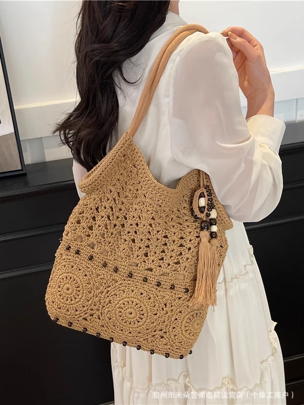 新しいタッセルコットンショルダーわらバッグニッチ中空織バッグカジュアル脇の下ビーチバッグファッションバッグ女性|undefined