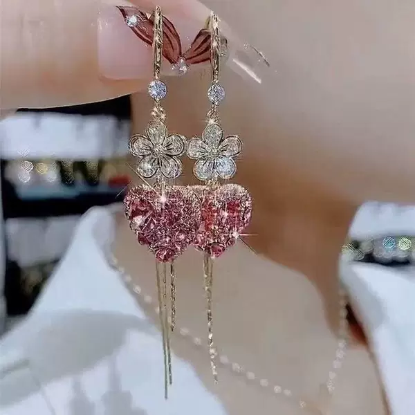 Exquisite pink floral heart-shaped tassel earrings for women, high-end, round, elegant, stylish, and unique long earrings