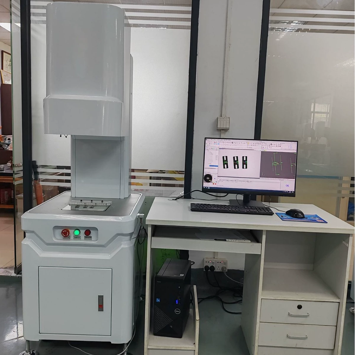 Автоматический прибор для измерения изображений одним нажатием