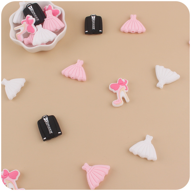 Nuevo bebé de dibujos animados vestido de novia teether bebé creativo DIY silicona teether chupete cadena pequeños accesorios