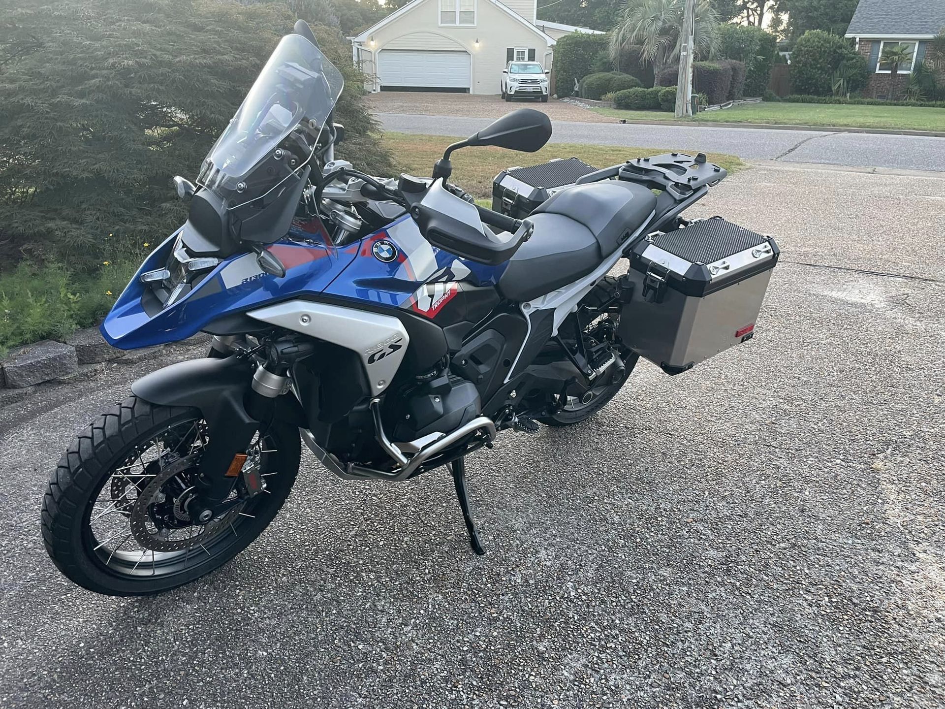 2023-2024 R1300GS windshield is suitable for BMW R 1300 GS high windshield