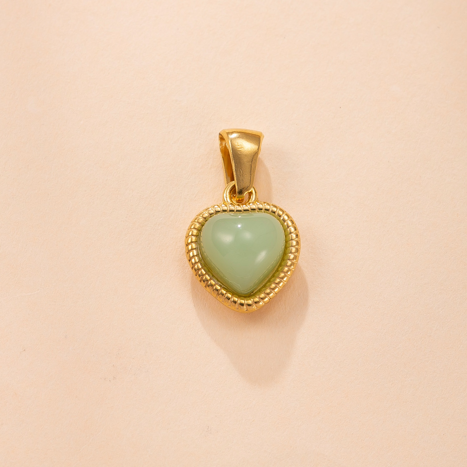 Colgante único Amazon explosión joyería de acero inoxidable retro de alta calidad con incrustaciones de piedra natural accesorios de collar de acero inoxidable