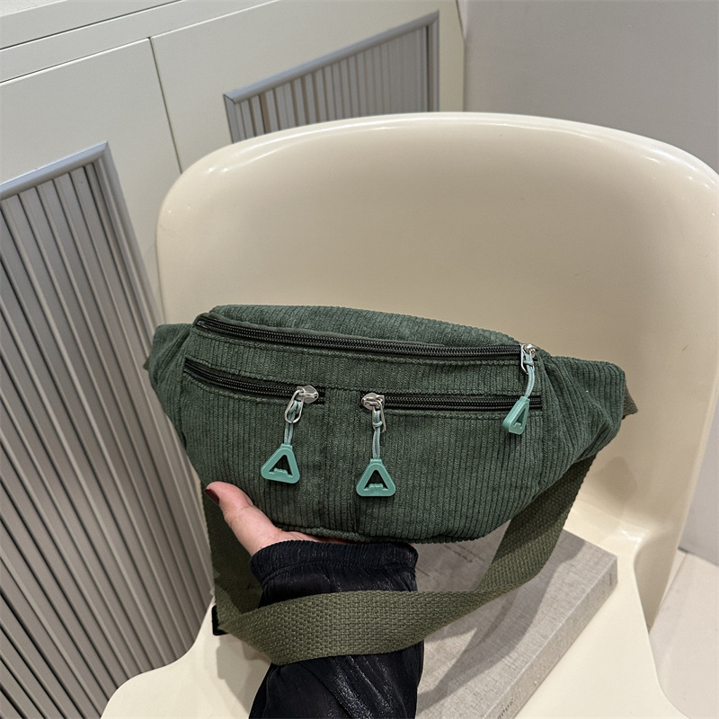 Bolso de velcro de cordillera para mujeres 2024 otoño nuevo bolso de pecho simple de gran capacidad de hombro casual bolso de cintura