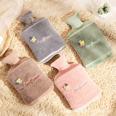 冬の新型の暖かい手袋のかわいいぬいぐるみのpvc湯たんぽの注水の両手は手を伸ばして防爆の暖かい手の宝の卸売りを厚くします。