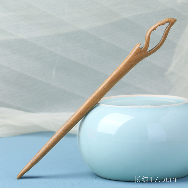 Chinese hairpin green sandalwood