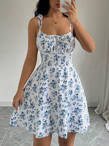 2025 Cross-border Amazon Wish Bestseller Summer French-style New Floral Strap Dress Short Skirt