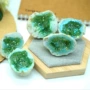 电镀天然绿色晶洞标本