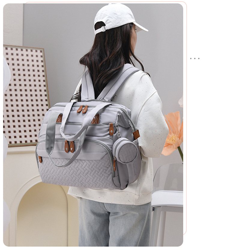 Large-capacity mommy bag, backpack for moms taking kids out, women's casual and versatile backpack, mother and baby bag, fashionable mom bag undefined