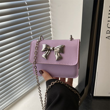 ������������С��ɫ����Ůʿ2026�¿�W�t�r��б��朗l�ڼt���ٴ�