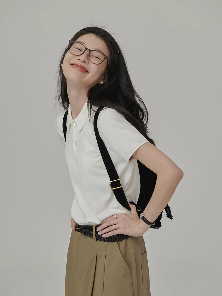 Yakejia 클래식 지적 문학 반팔 스웨터 여성 여름 복고풍 캐주얼 자수 폴로 셔츠 티셔츠