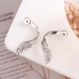 其他穿刺饰品;耳钉;鼻饰