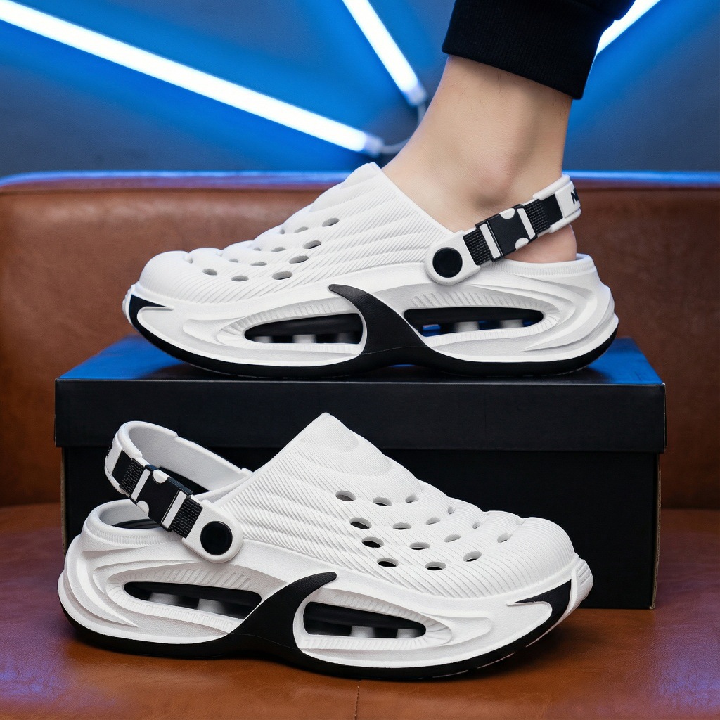 Men's New Style Perforated Shoes for Driving, Summer Outdoor Wear, Non-Slip, Outdoor Beach Fishing, Water Trekking Sandals, Odor-Resistant