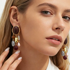 项链;手镯;耳钉