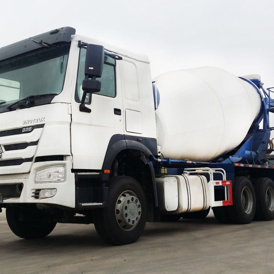 库存6*4豪沃水泥搅拌车8*4混凝土搅拌车12方出口18953179826