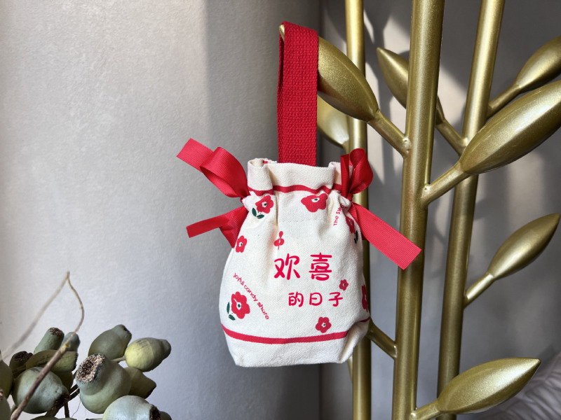 メーカーの卸売りのお土産の現物の手提げのキャンバスの袋の小さい福袋の喜糖の袋はプリントの図案のlogoの束のポケットをプラスします。|undefined