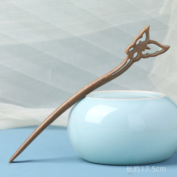 Chinese hairpin green sandalwood
