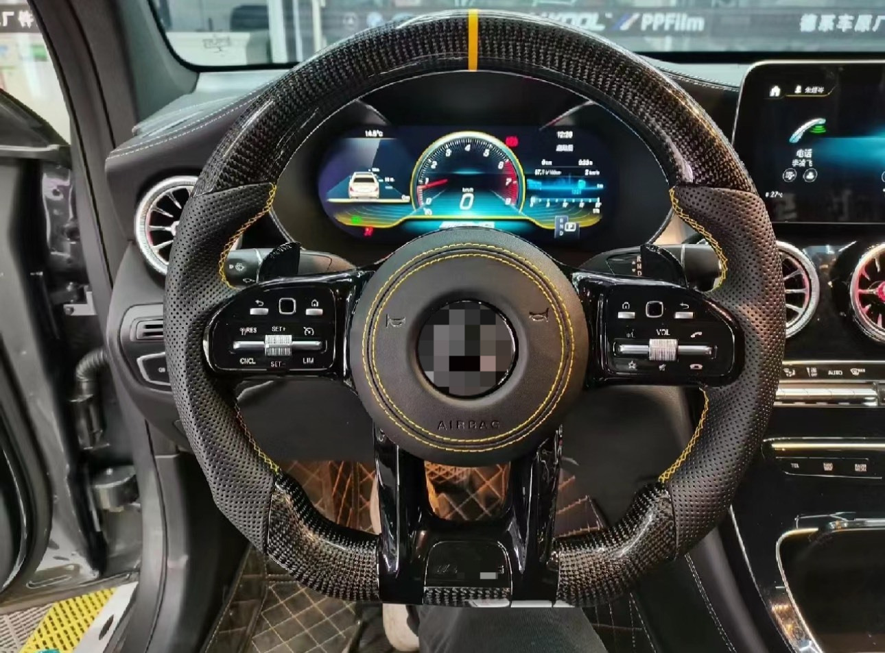 Suitable for Mercedes-Benz AMG809 carbon fiber steering wheel A-Class, C-Class, E-Class, ML old model modification and upgrade to new model assembly
