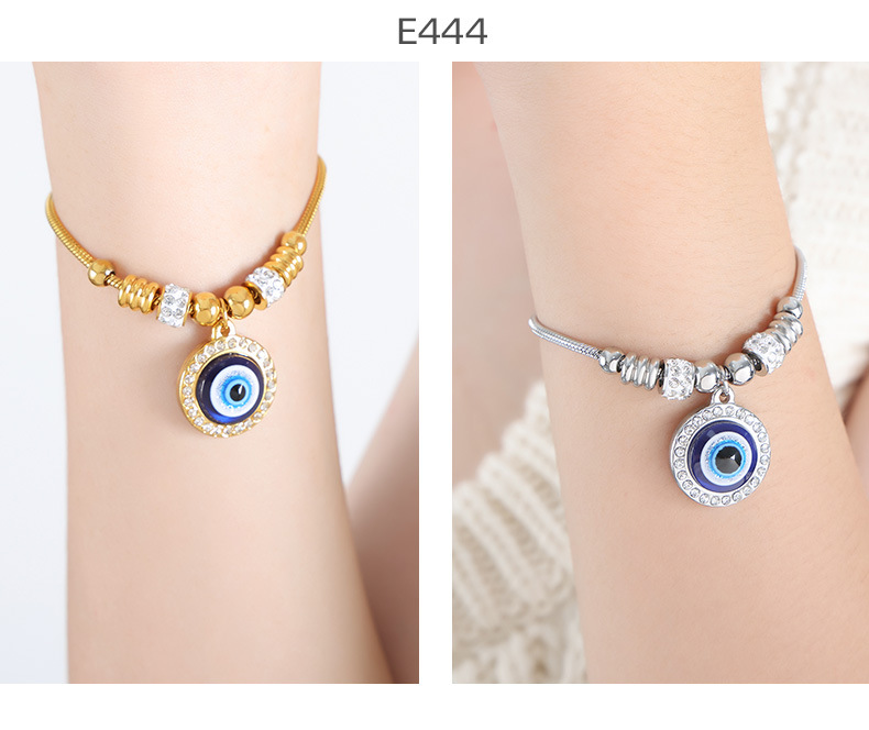 15g Weight 0.03µm-0.05µm Gold Plating Thickness PVD Coated Gold Plating Process 18K Gold Plated Plating Material 304 Stainless Steel Pendant Material Shell, Zircon Inlay Material Bracelets Classification 304 Stainless Steel Chain Material 1 Piece Quantity Daily, Street Occasion 304 Stainless Steel Material Heart Shape, Eye Pattern Women's Gender Simple Style Style Waterproof Non Tarnish, Enamel, Plating, Inlay Craft PVD Coated Real Gold Plated 18K Gold Heart Shape Eye Titanium Steel Simple Style Waterproof Non Tarnish 304 Stainless Steel Bracelets 13