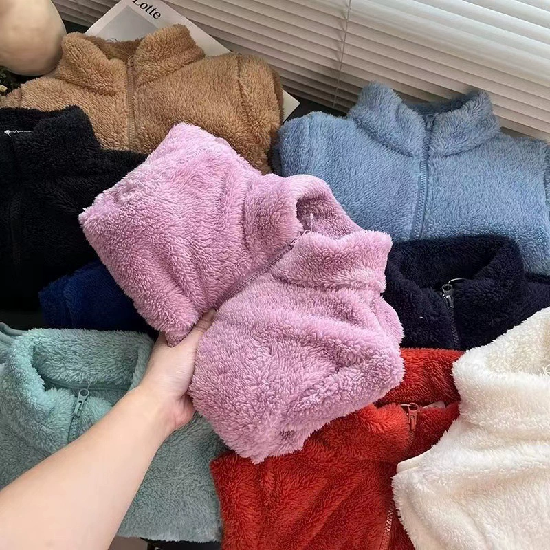 Новинка 2024 года, осенне-зимняя детская плюшевая флисовая куртка на молнии для мамы, теплая однотонная куртка с длинными рукавами