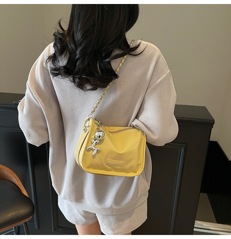 Fashionable single-shoulder bag, casual women's bag 2025 Summer new Korean style, ins style, versatile, hand-held crossbody small square bag undefined