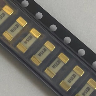 0451015.MRL ���� 1808 һ�����NƬ���U�z�� LF 15A 65V ���۔�