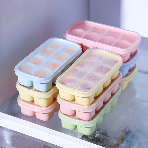 Simple and Elegant Ice Cube Tray for Home Use with Lid, DIY Small Ice Cube Box with Soft Bottom, 8-Grid Fruit Ice Box and Storage Tray