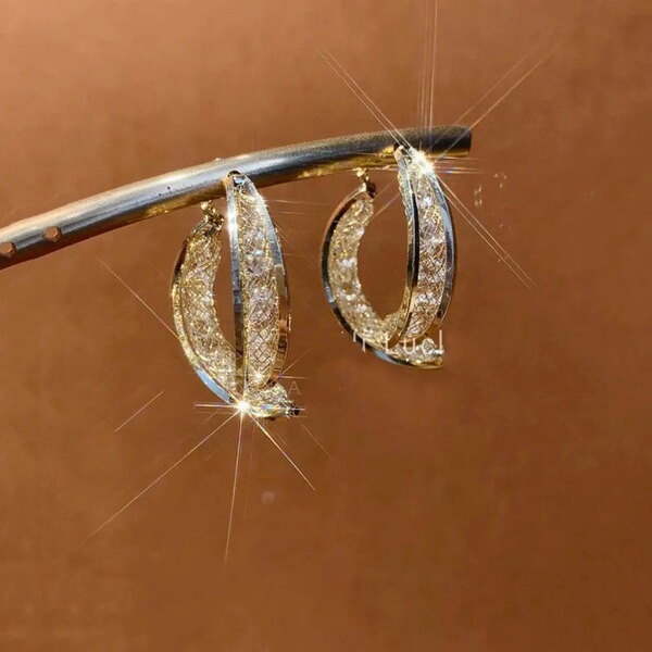 Elegant universal detachable earrings