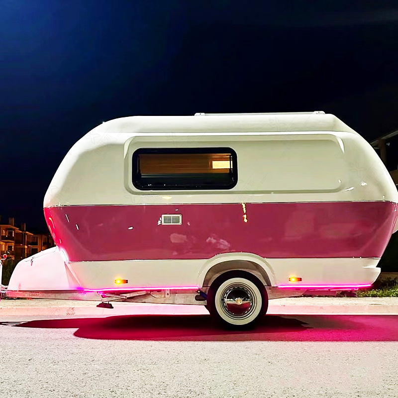 Nuevo acero inoxidable remolque tipo RV al aire libre camping padres-hijos vivienda RV valle rural