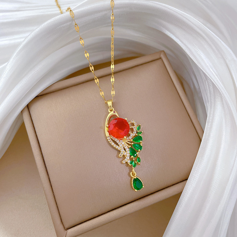 【钛钢】轻奢微镶真金孔雀开屏项链女新款锁骨链轻奢小众设计感详情8