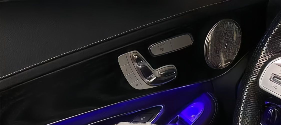 Sean Little Lamb's hanging tissue box is suitable for car use, as an in-car decoration for the armrest box