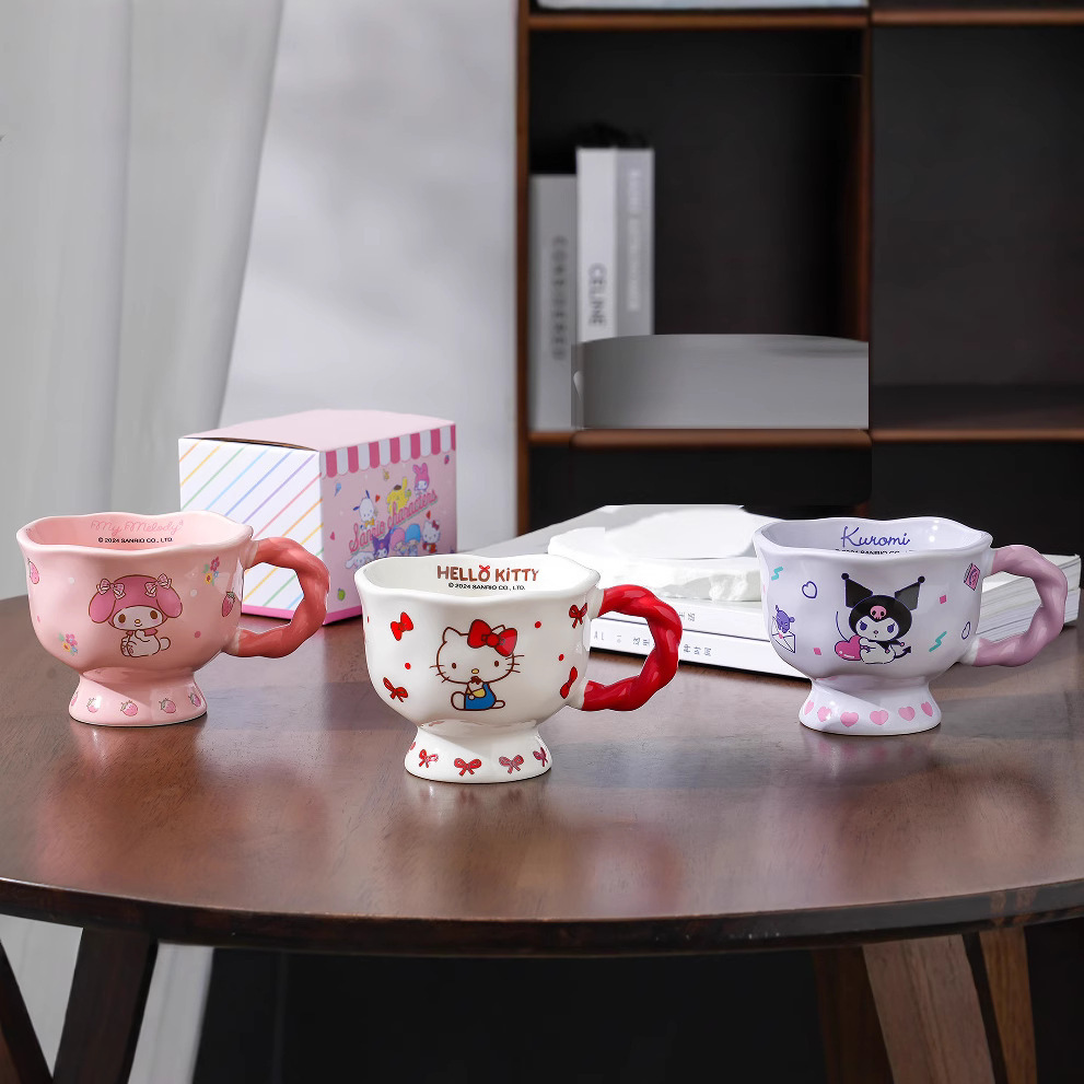 Sanliou tazas de agua potable de alto pie, tazas de oficina, tazas de cerámica, tazas de café lindas para mujeres.