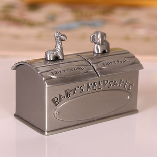 Creative European-style mini baby fetal hair nipple storage box metal high-end baby fetal hair tooth collection storage box