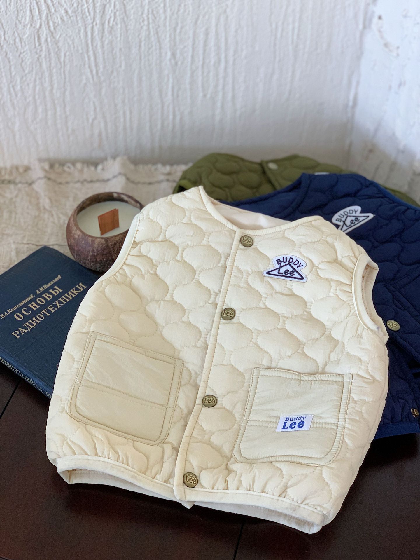 2023 INVIERNO DE LOS NIÑOS abajo algodón chaleco niñas engrosada chaleco japonés niños de invierno abrigo en stock