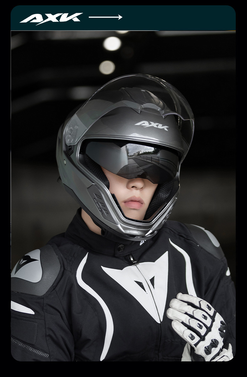 Foreign Trade Motorcycle Helmet for Men and Women, Warm Winter Electric Bike Helmet, All-Season Riding Helmet, Cool and Safe Helmet with Water Bottle Holder