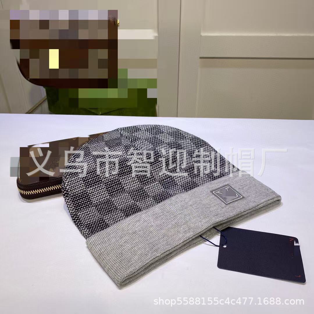 Louis Vuitton Neo Petit Damier Beanie Grey