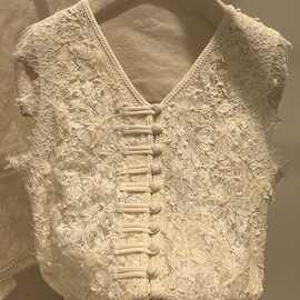 欧货新中式国风亮片盘扣蕾丝衫背心女春时尚气质百搭显瘦打底上衣