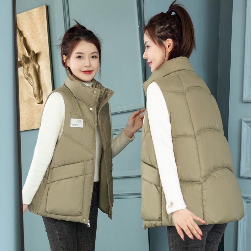 Chaleco de algodón de pluma para mujeres 2024 invierno y otoño chaleco de moda grande chaqueta sin mangas chaleco corto calentador casual image 2