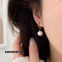 ���s���°ٴ�������۶��hС���OӋ���A�͹Ŷ���䓲���ɫ