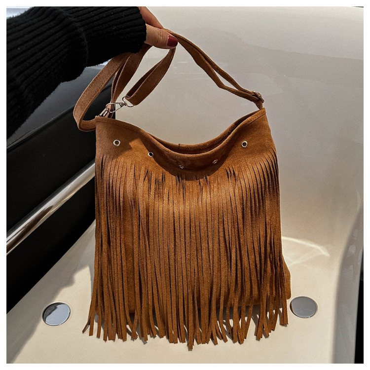 Bohemian Style Tassel Fashion Large Capacity Shoulder 2024 Trend New Niche Ins Versatile Women's Bag_voghion.com